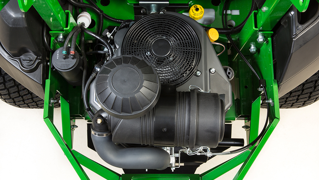 Z740R Commercial-grade engine