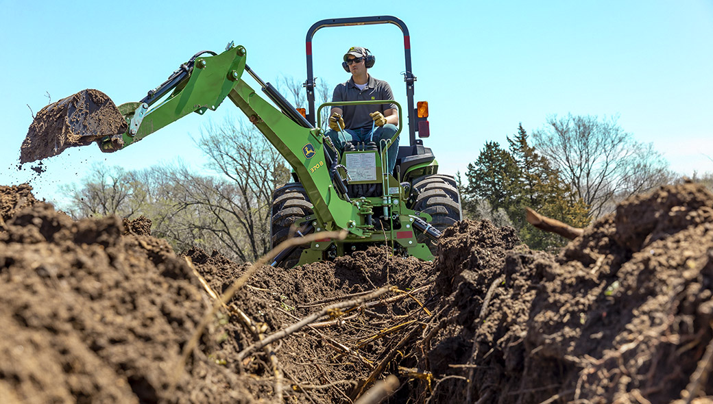 3046R Compact Utility Tractor 385A Backhoe