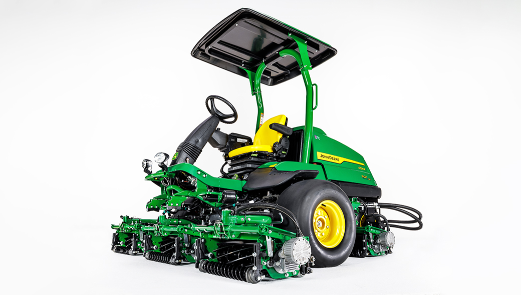 Floor-up view of the 6700 E-Cut Hybrid fairway mower on a white background